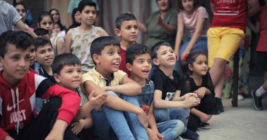 Group of kids in amazement