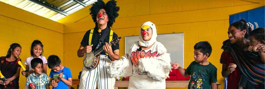 Smile Roundup: Migrant Families Laugh and Cheer in Guatemala (See Photos)